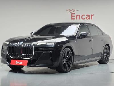 2024 BMW i7