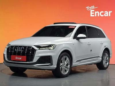 2021 Audi Q7