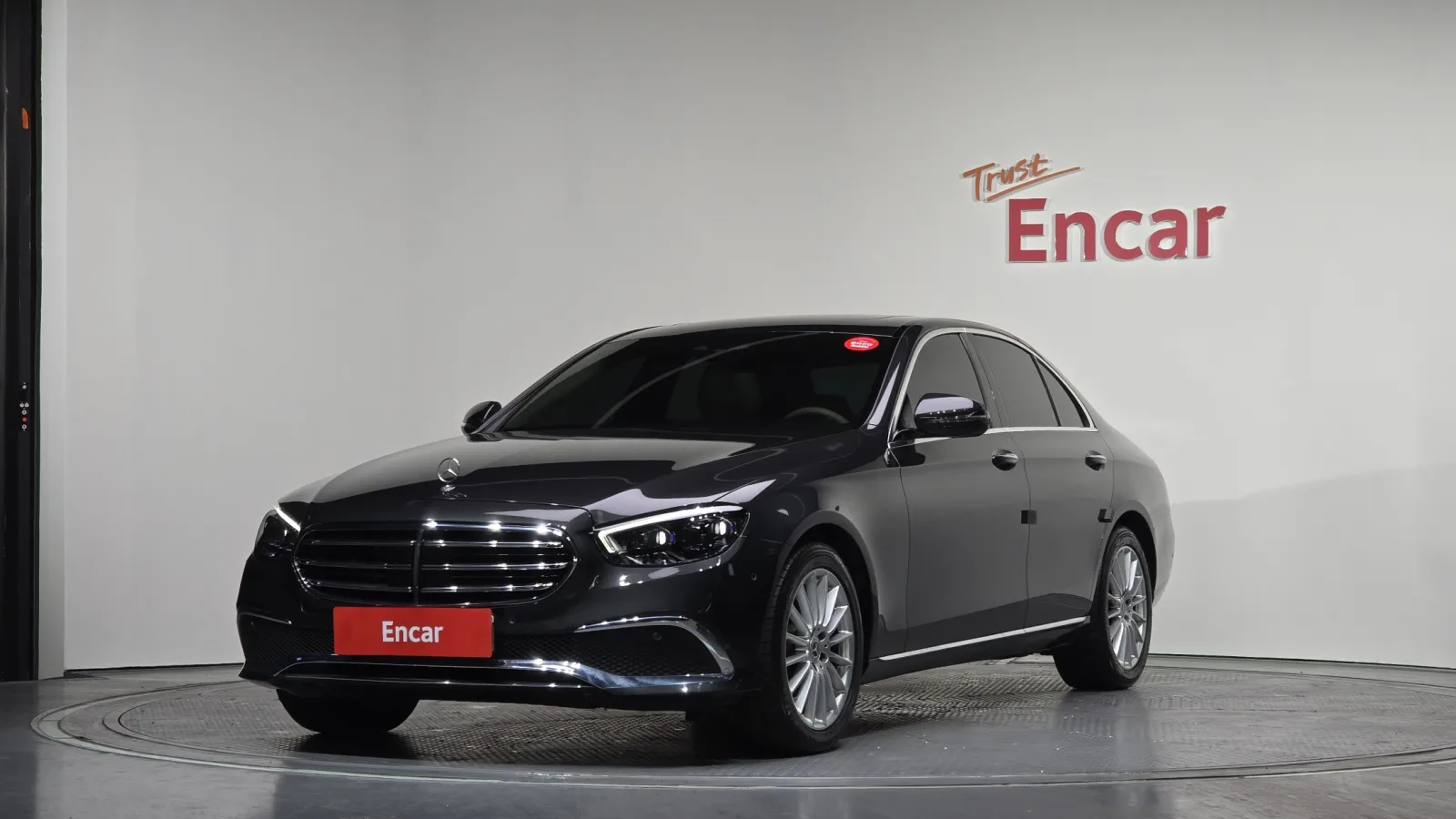 2021 Mercedes-Benz E-Class