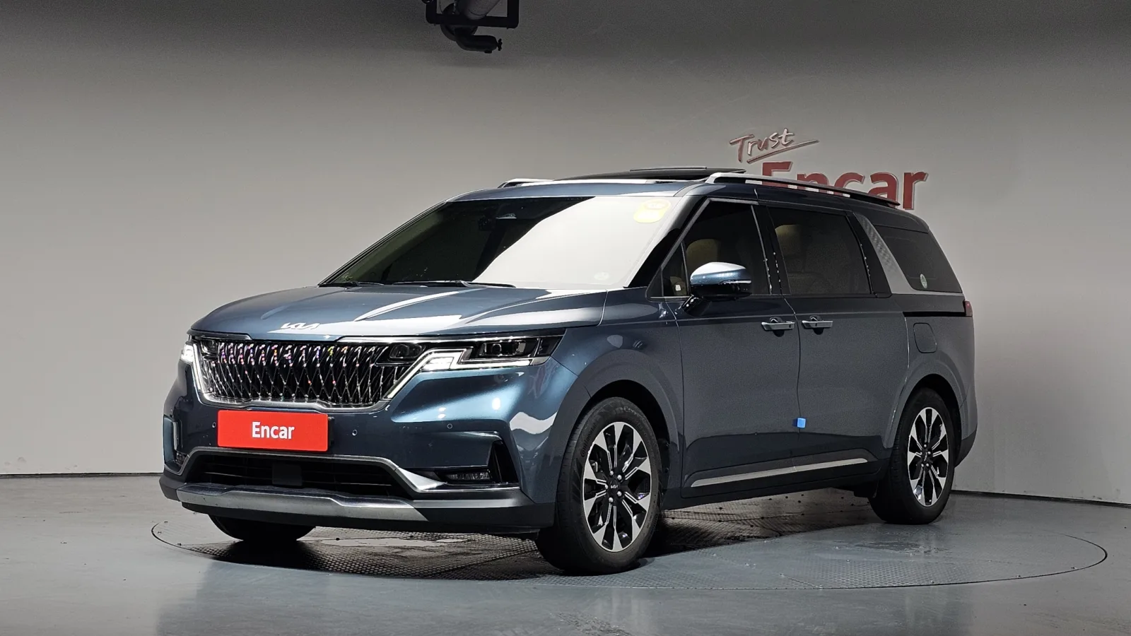 2023 Kia Carnival