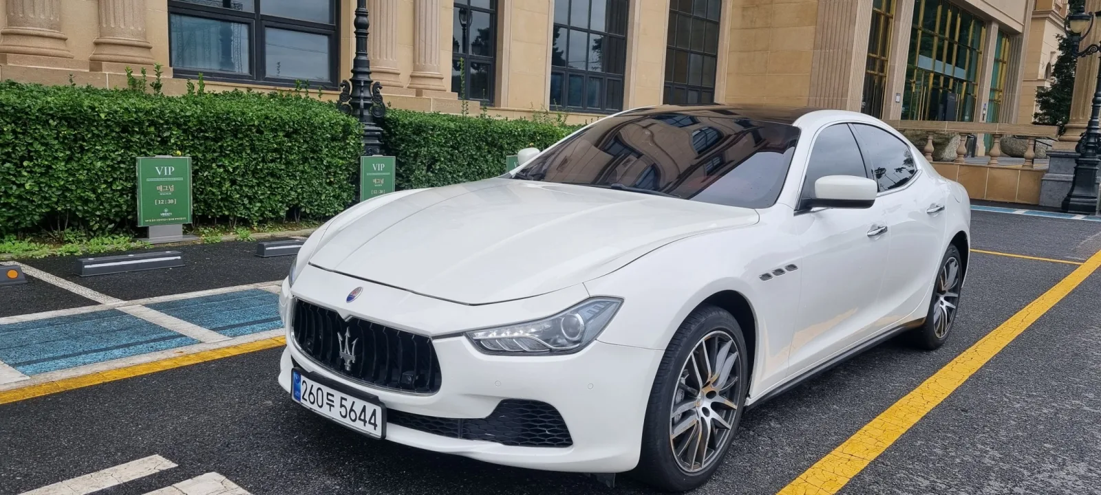 2014 Maserati Ghibli