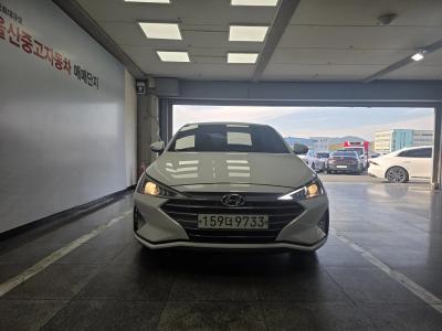 2020 Hyundai Elantra
