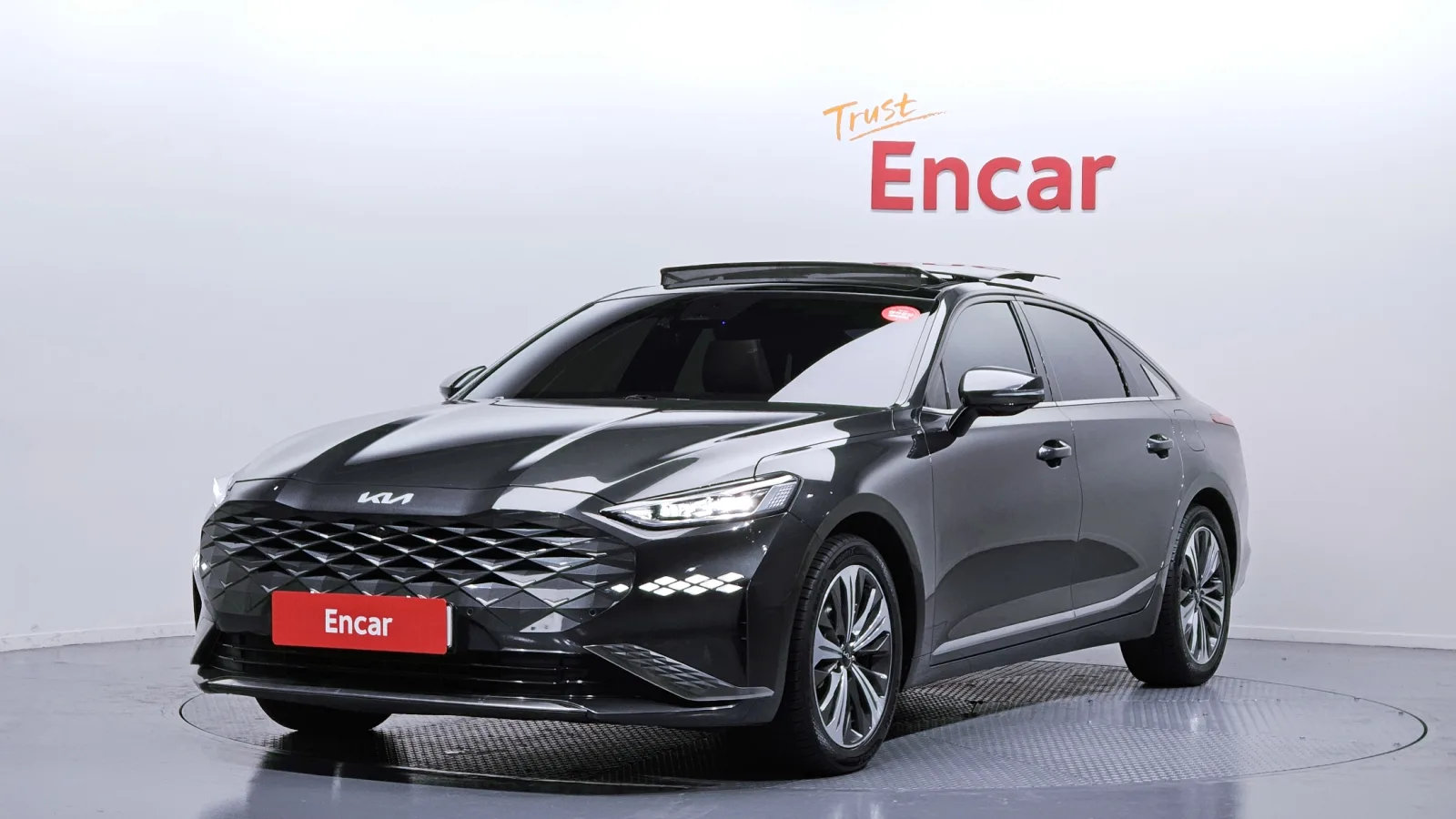2022 Kia K8