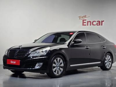 2012 Hyundai Equus