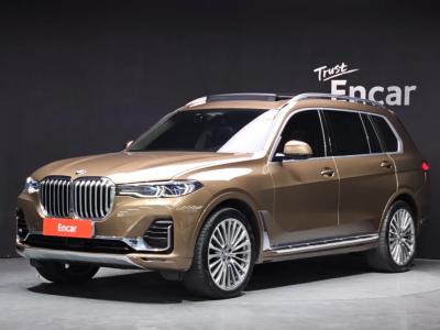 2020 BMW X7
