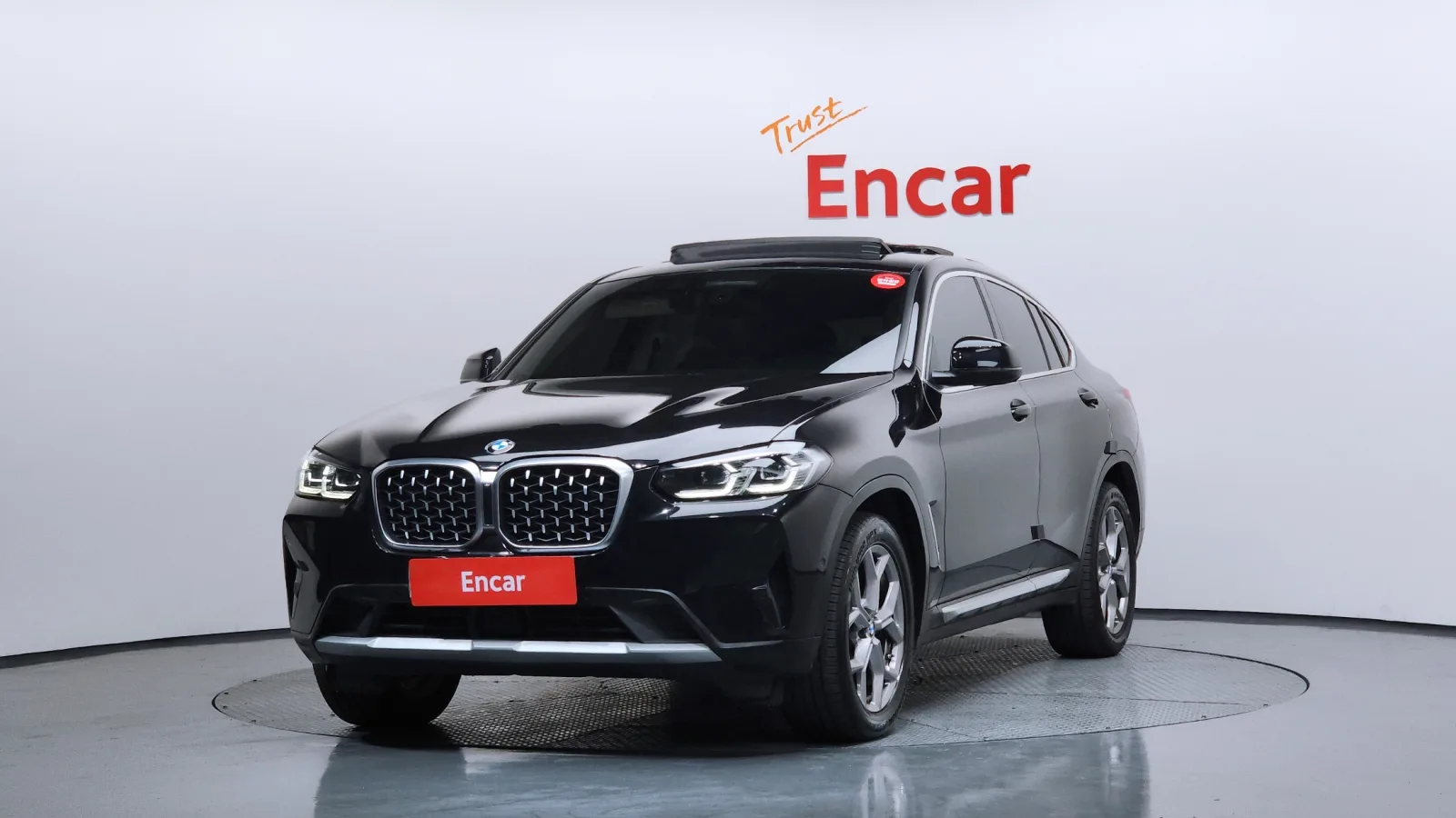 2023 BMW X4