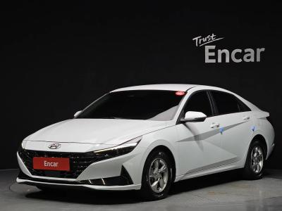 2022 Hyundai Elantra