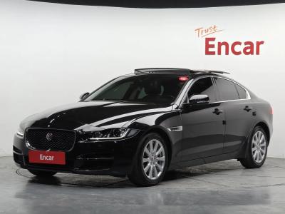 2018 Jaguar XE