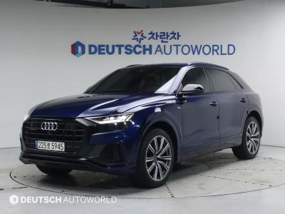 2021 Audi Q8