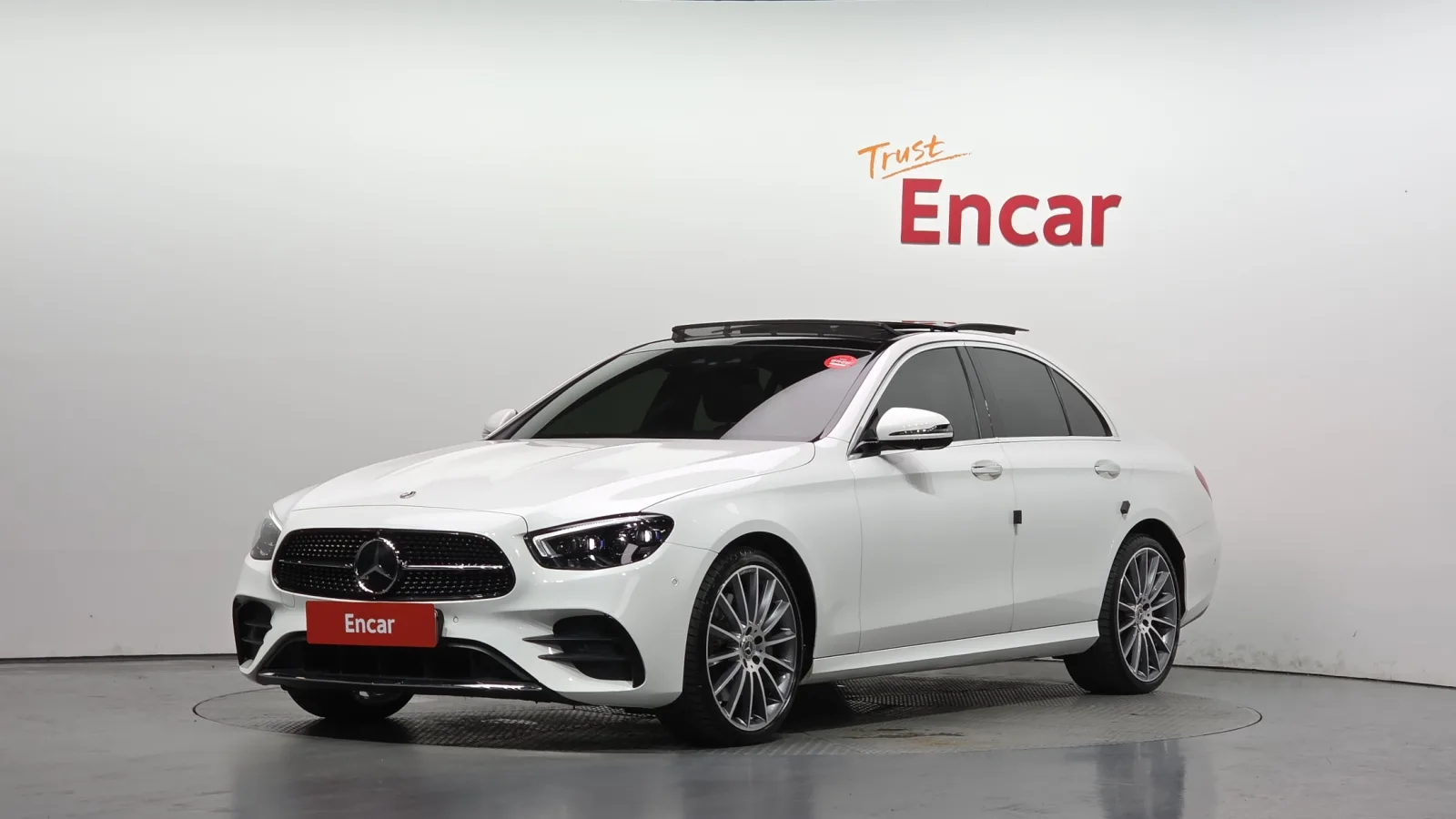 2022 Mercedes-Benz E-Class