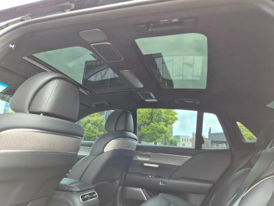 2022 Genesis G90