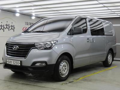 2019 Hyundai Starex