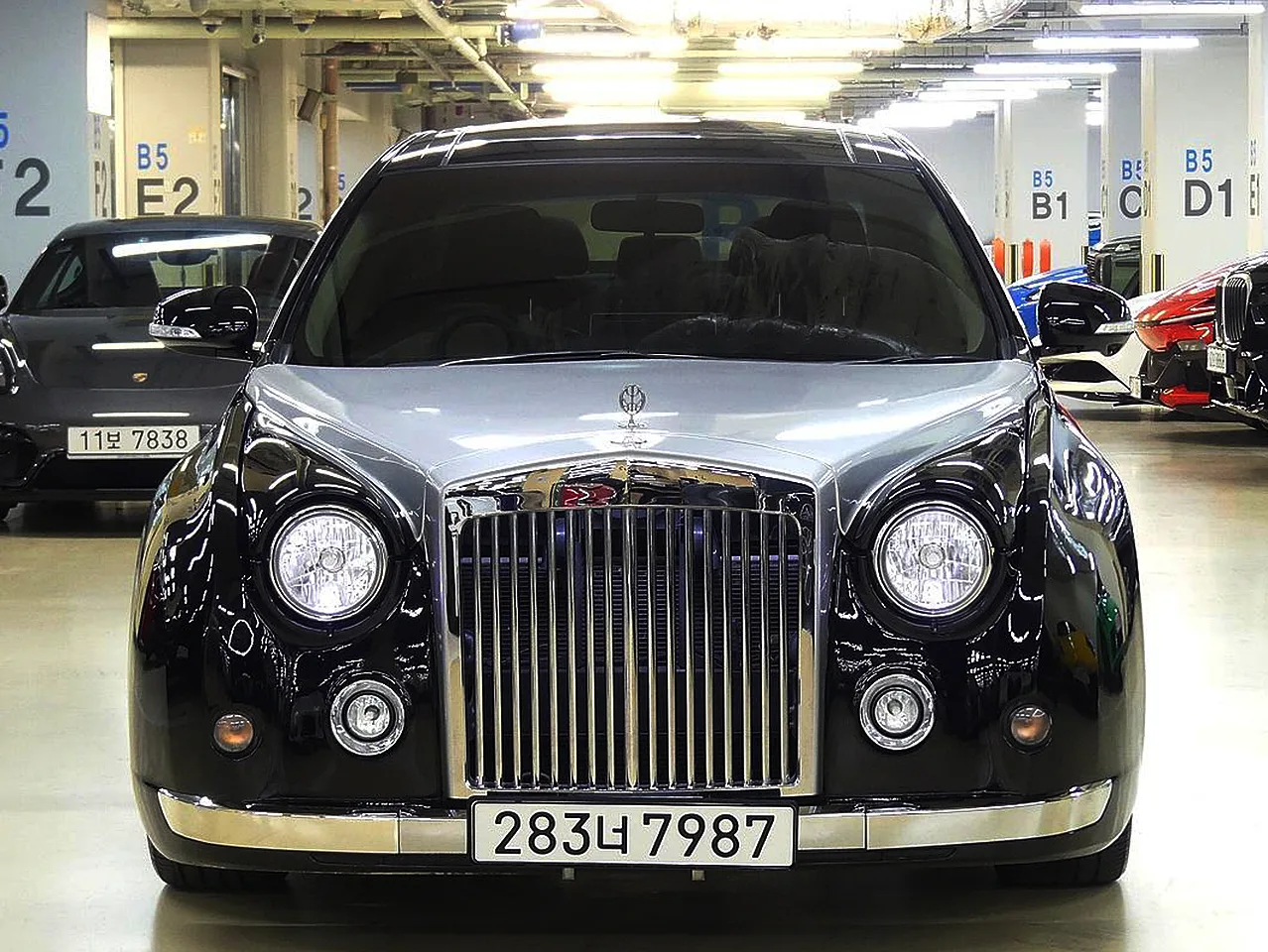 2012 Mitsuoka Galue