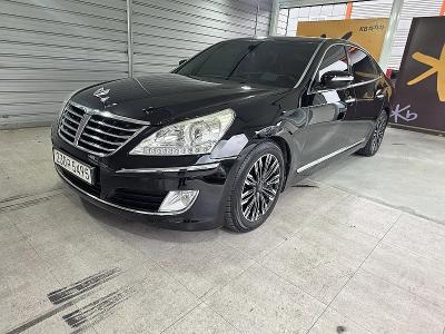 2012 Hyundai Equus
