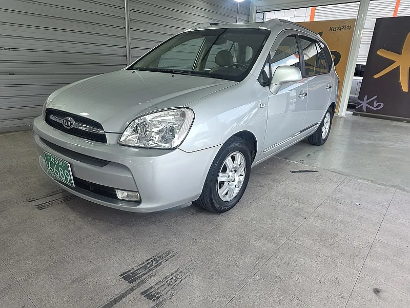 2007 Kia Carens