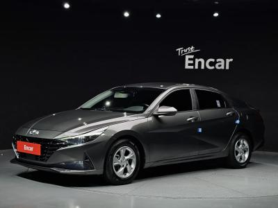 2022 Hyundai Elantra