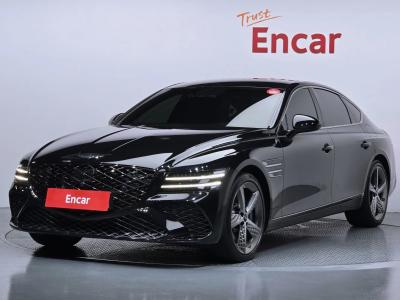 2025 Genesis G80