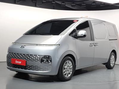 2024 Hyundai Staria