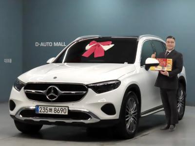 2024 Mercedes-Benz GLC-Class