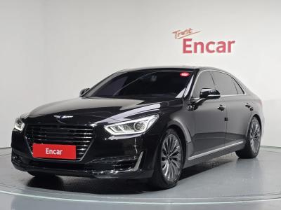 2018 Genesis EQ900