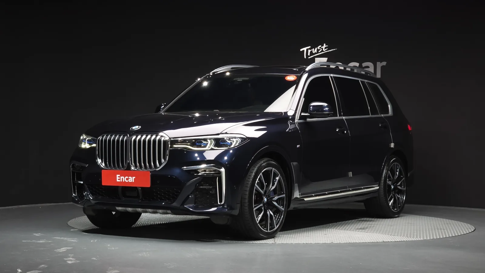 2021 BMW X7