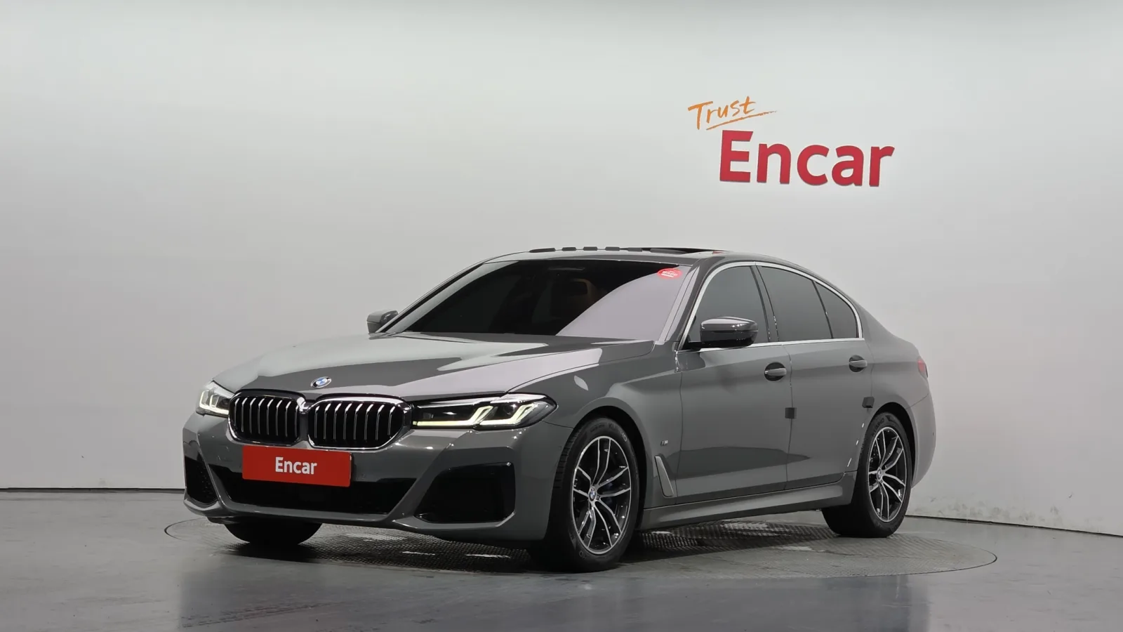 2022 BMW 5-Series
