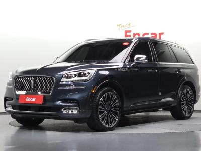 2022 Lincoln Aviator