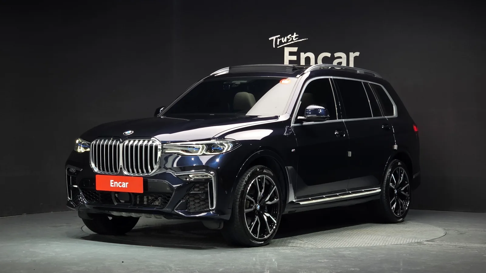 2021 BMW X7