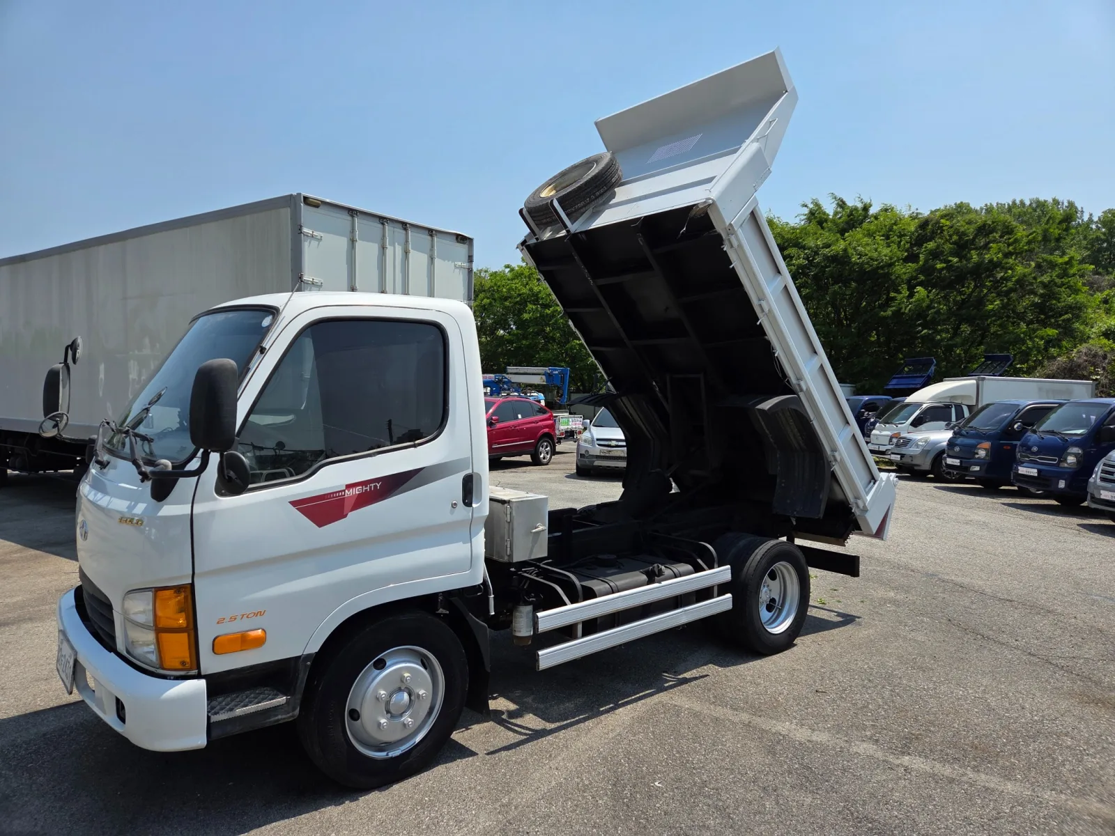 2011 Hyundai Mighty Cutie