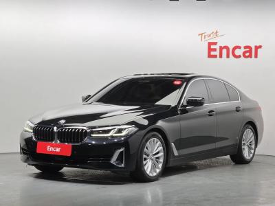 2022 BMW 5-Series