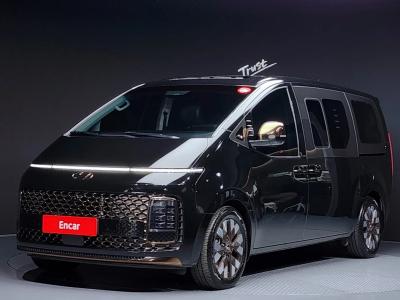 2022 Hyundai Staria