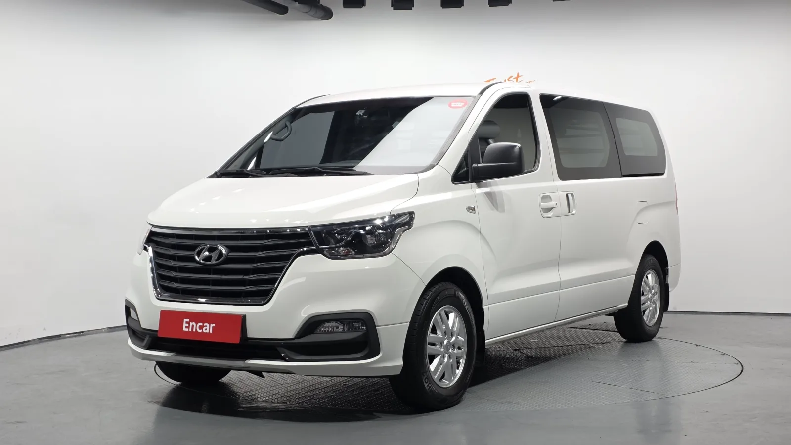 2019 Hyundai Starex