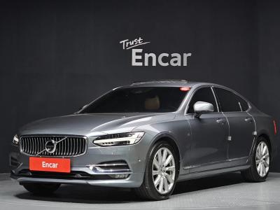 2018 Volvo S90