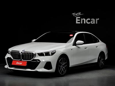 2025 BMW 5-Series