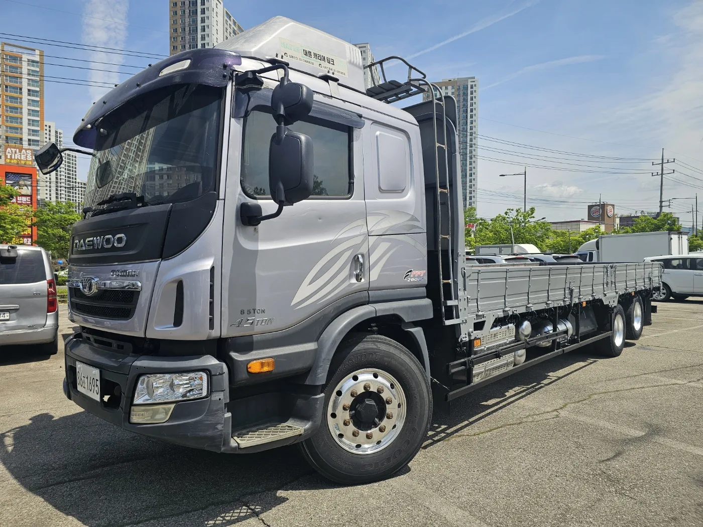 2015 Tata Daewoo Prima Medium Truck