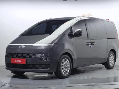 2026 Hyundai Staria