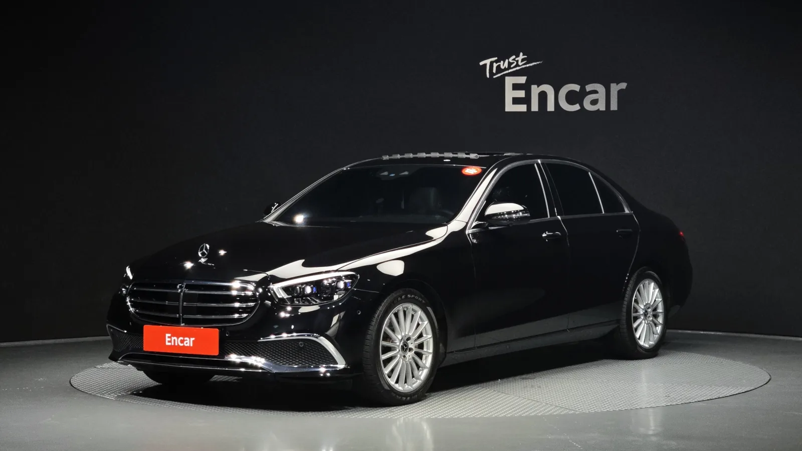 2022 Mercedes-Benz E-Class