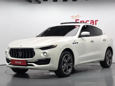 2022 Maserati Levante