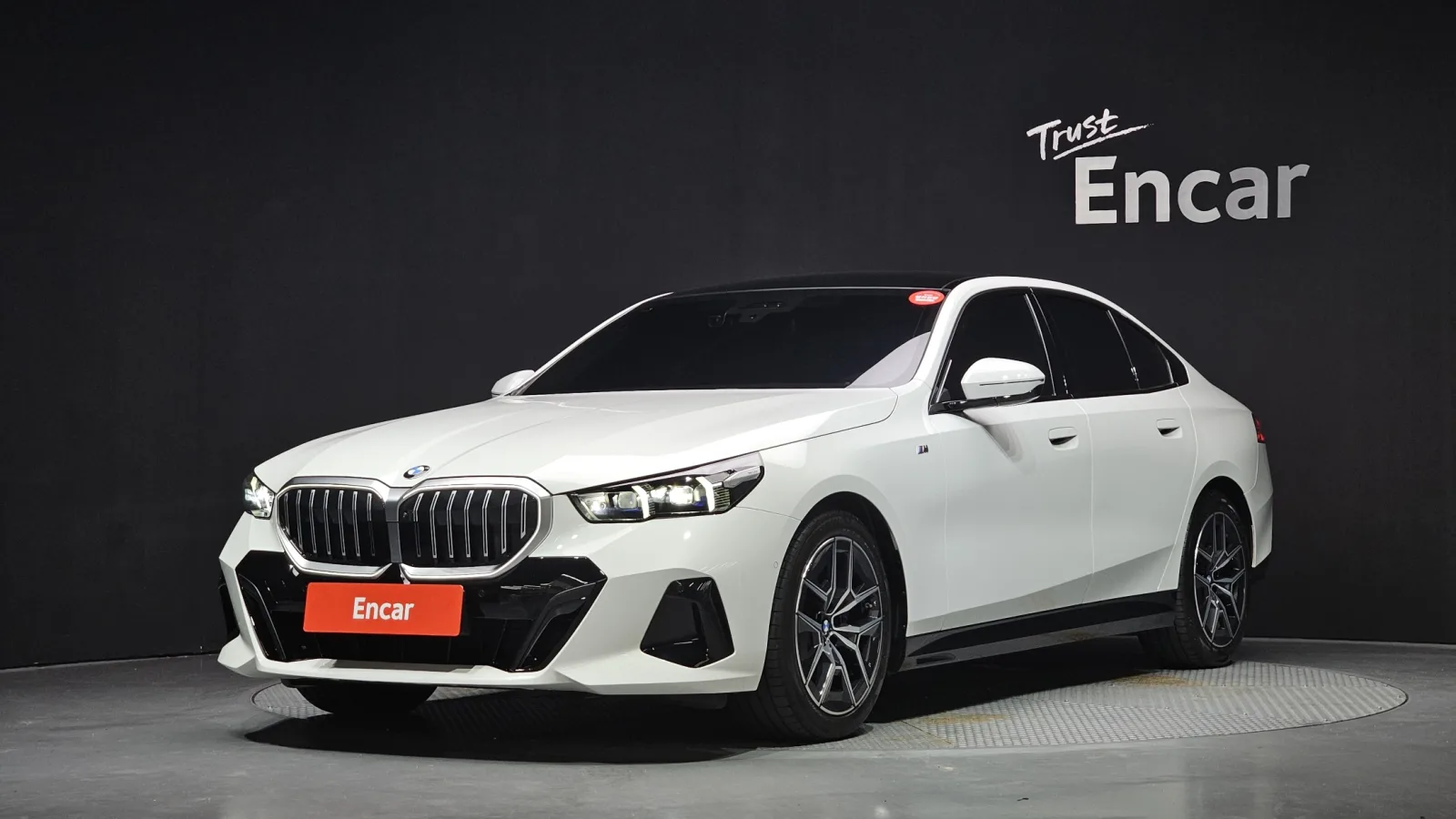2025 BMW 5-Series