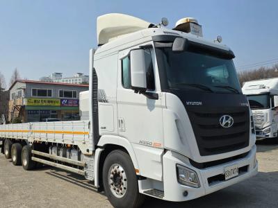 2015 Hyundai Xcient