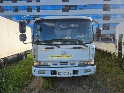 2003 Hyundai Hyundai (Super)Truck