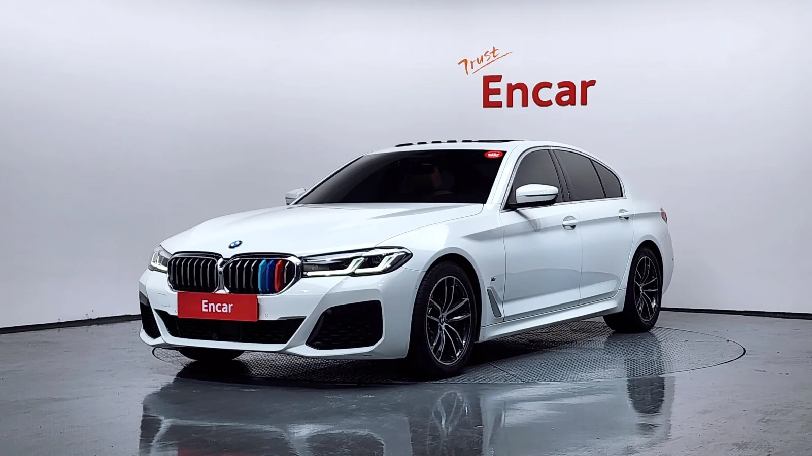2022 BMW 5-Series