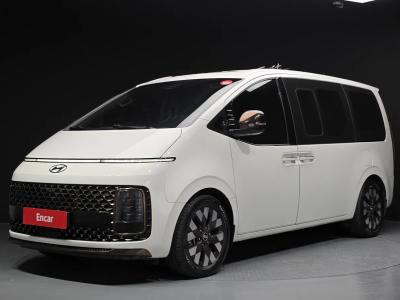 2022 Hyundai Staria