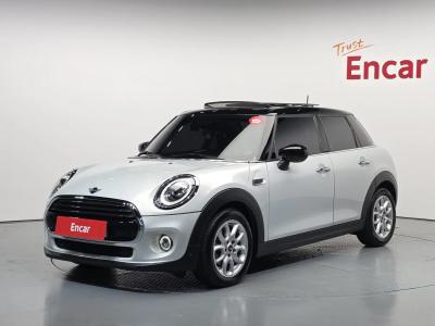 2020 MINI Cooper