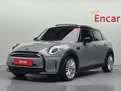 2022 MINI Cooper