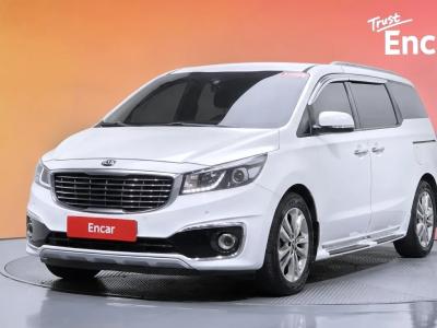 2015 Kia Carnival
