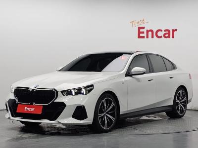 2025 BMW 5-Series
