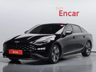 2022 Kia K8