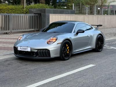 2025 Porsche 911
