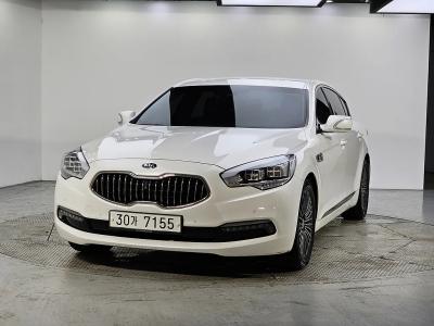 2013 Kia K9